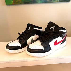 Nike Air Jordan 1 Mid Retro Multi Color Swoosh 554725-052 Youth Sz 4.5